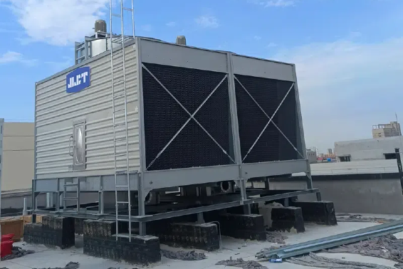 Endüstriyel uygulamalarda çapraz akışlı soğutma kulelerinin etkinliği